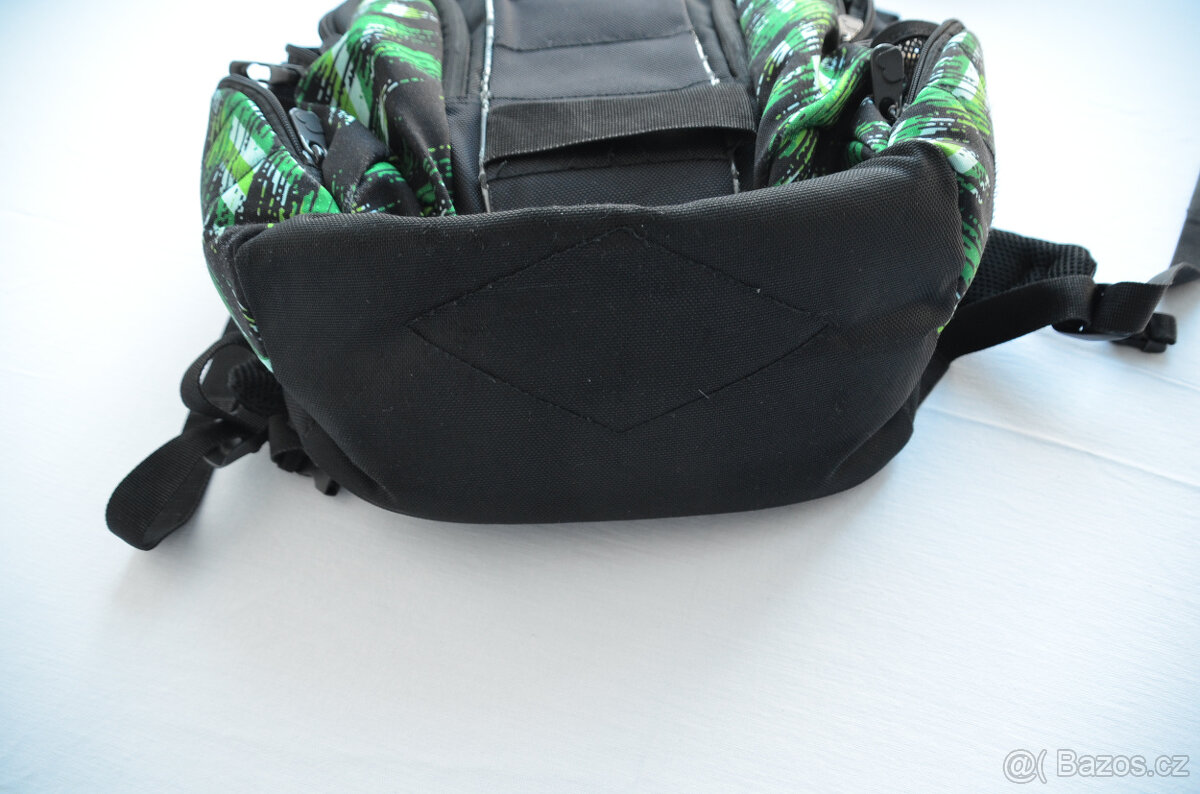 Černo zelený školní batoh Bagmaster - 8