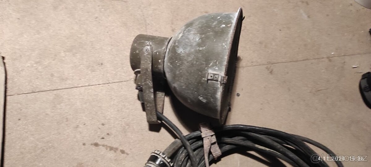 RETRO Vojenské světlo, reflektor - 8