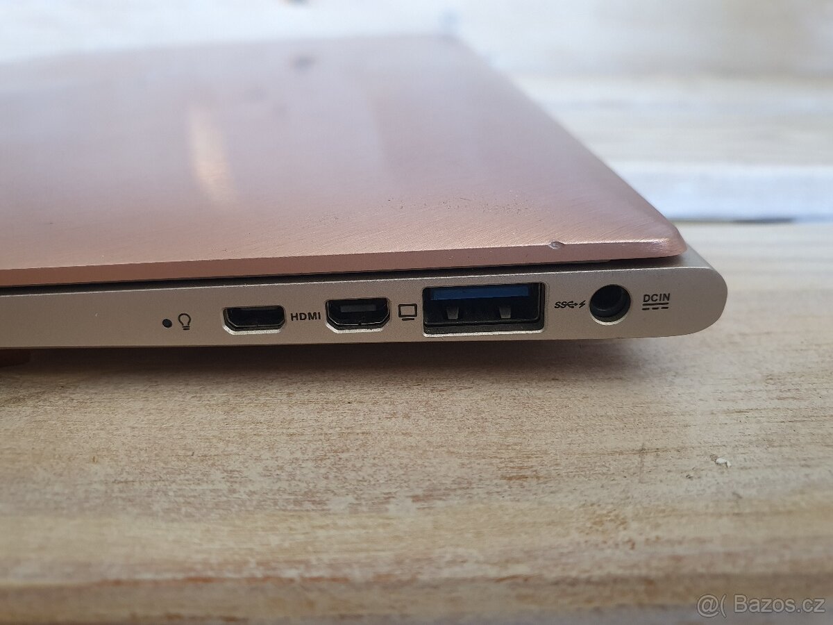Asus ZenBook UX31E na díly, nejde. - 8