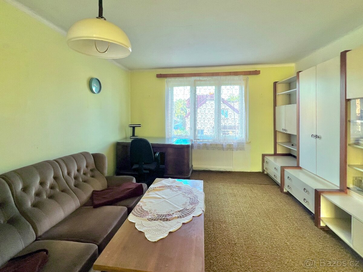 Pronájem rodinné vily se zahradou - Bakov nad Jizerou - 8