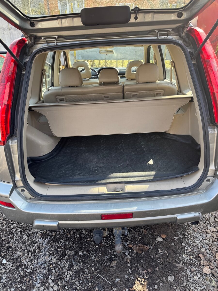 Nissan X trail 2.5 i 121kw ND - 8