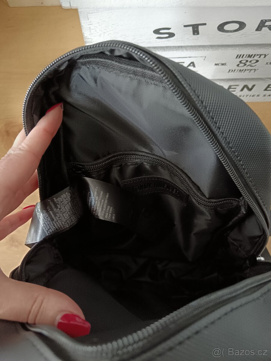 Tommy Hilfiger batůžek - 8