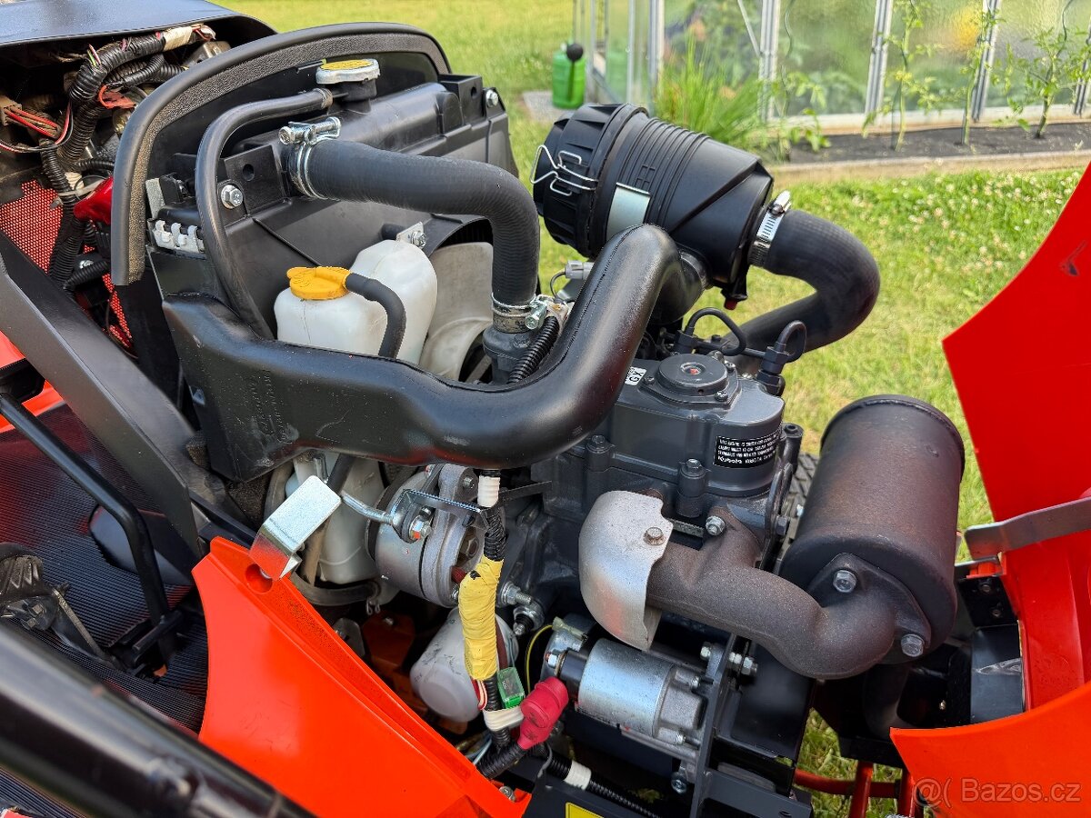 zahradní traktor Kubota GR 1600 - 8