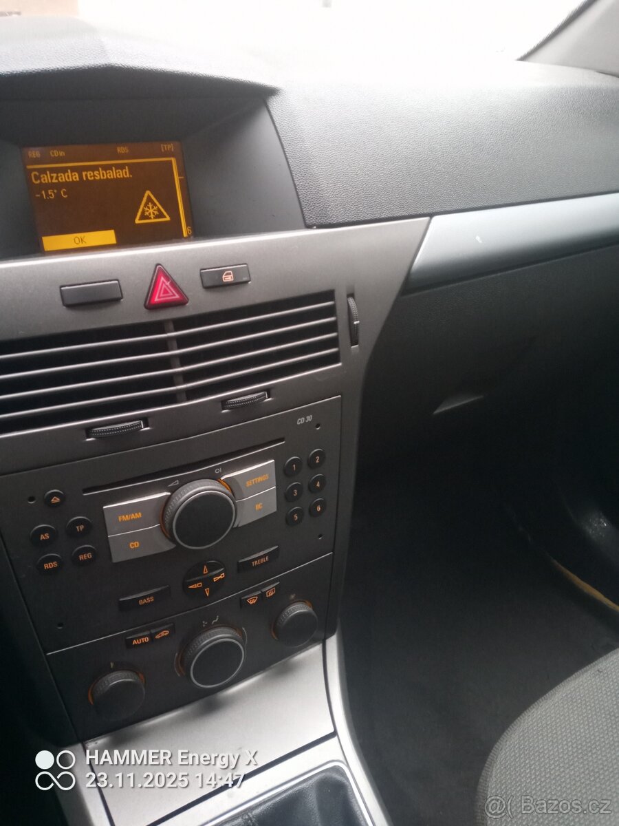 Opel Astra H rv 2005 1,7 CDTI 16 V, STK 11/26 - 8