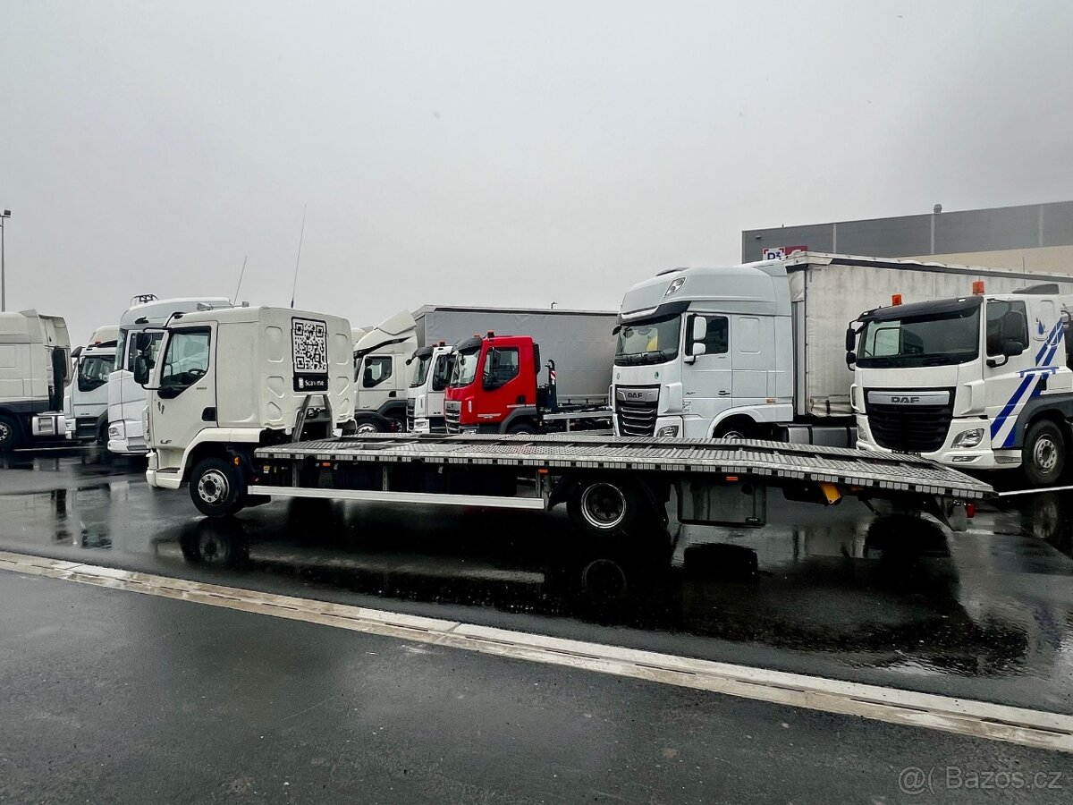 Odtahové vozidlo LF 260 FA + přívěs - 8