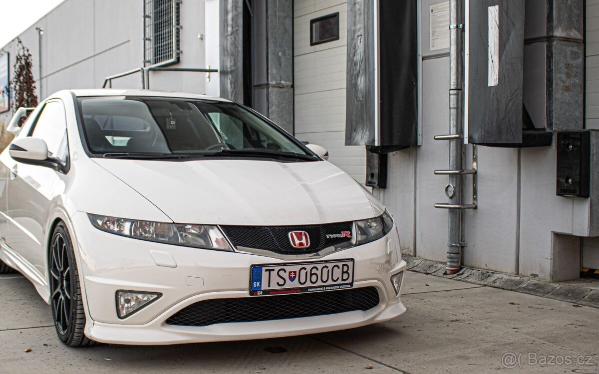 Honda Civic TypeR FN2 2.0 i-VTEC 148kW Championship White - 8