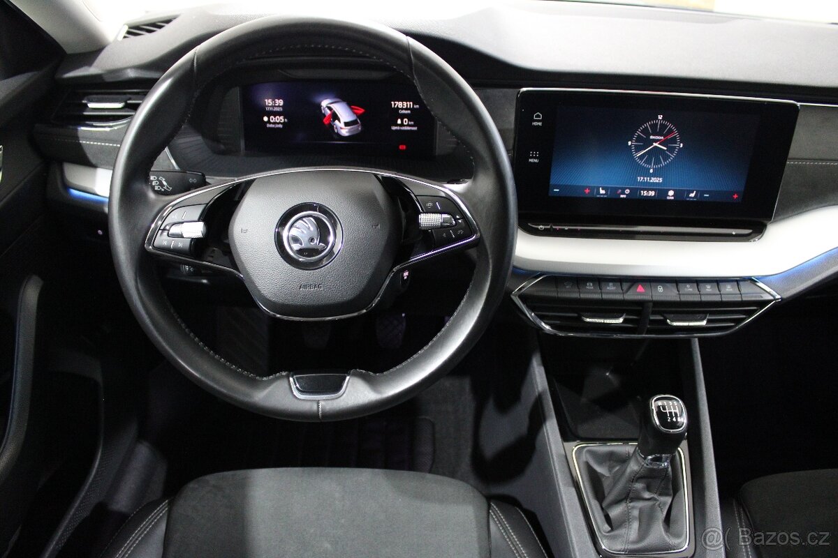 Škoda Octavia IV 1.5TSi 110kW,FirstEdition,ACC,ZÁRUKA - 8