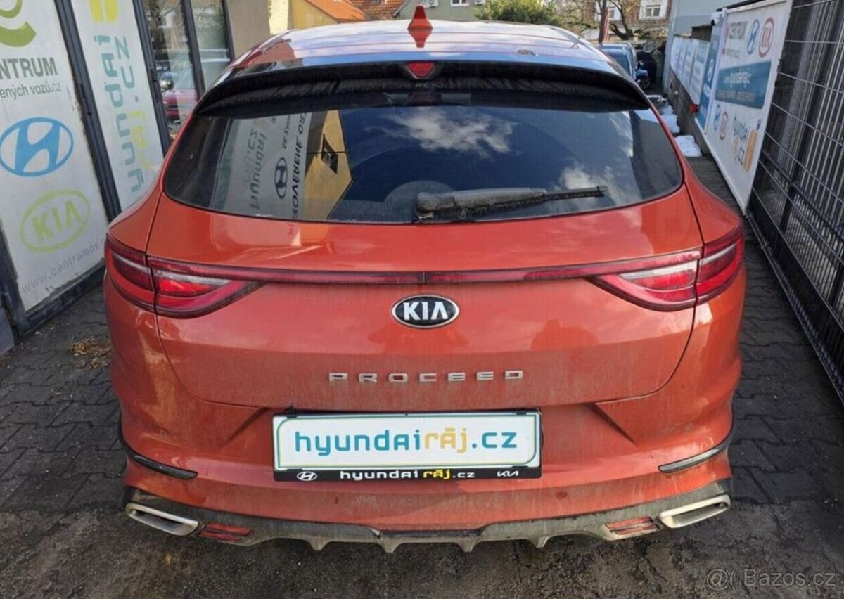Kia Procee´d 1.6-V ZÁRUCE-MAX.VÝBAVA-NAVI - 8