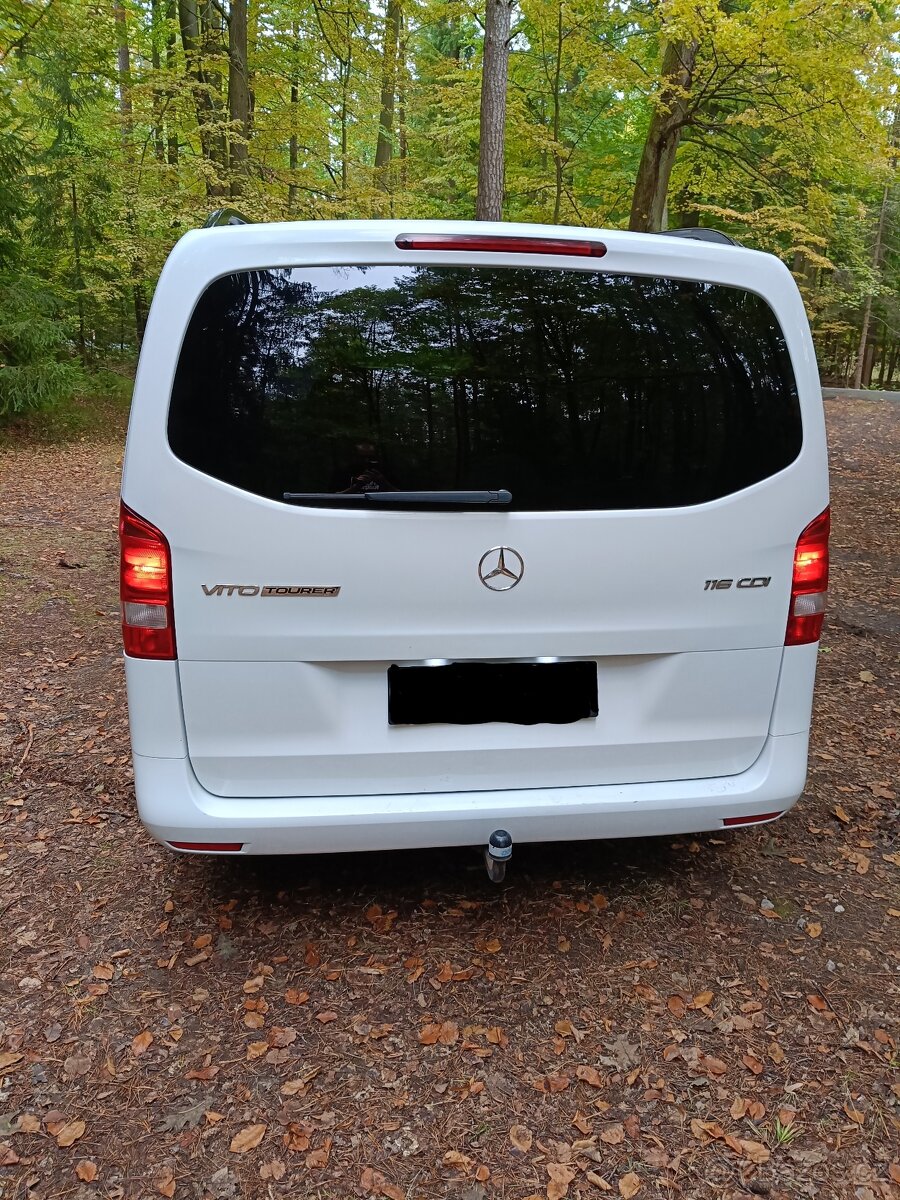 Mercedes-Vito 2,2 140kw 8míst - 8