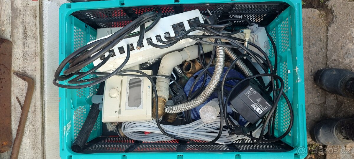 JUNKERS - kotel + příslušenství - 8