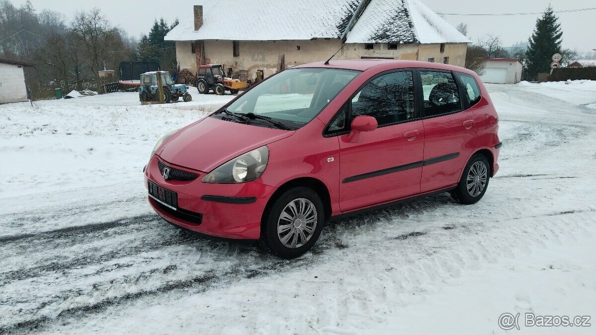 honda jazz 1,2 - 8