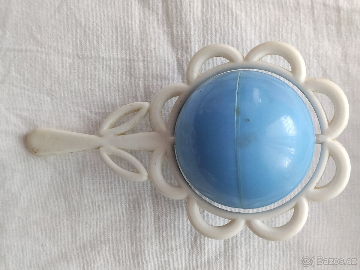 domeček auto gum hračky chrastítka kousátka kus 100,- - 8