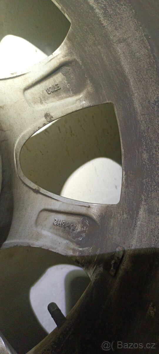 Zimni sada kol s pneu na BMW E60 E61 zadokolka 225/55 R16 - 8