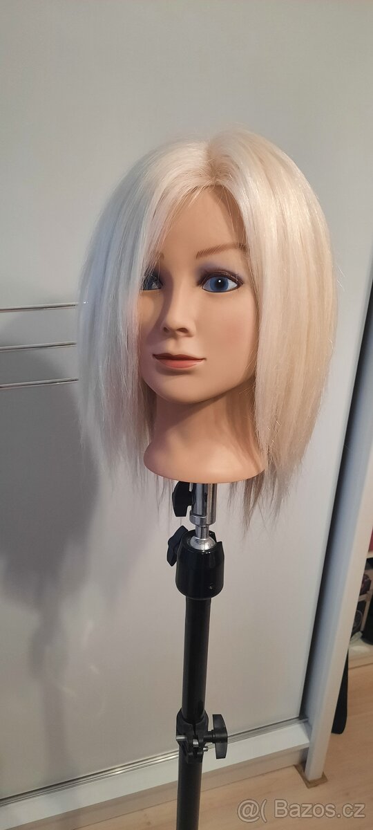 Česací hlava se stojanem - 8