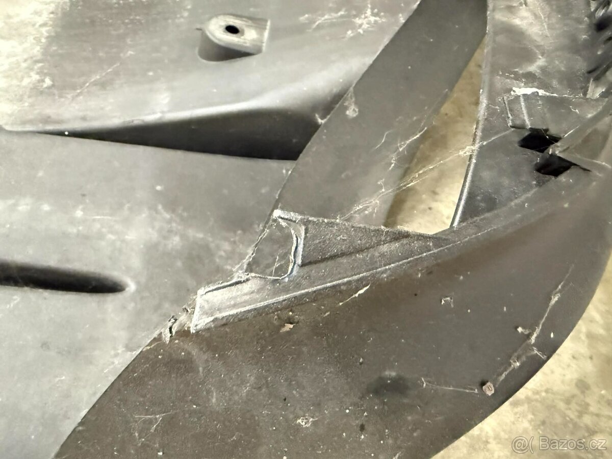 Giulia Quadrifoglio difuzor - 8