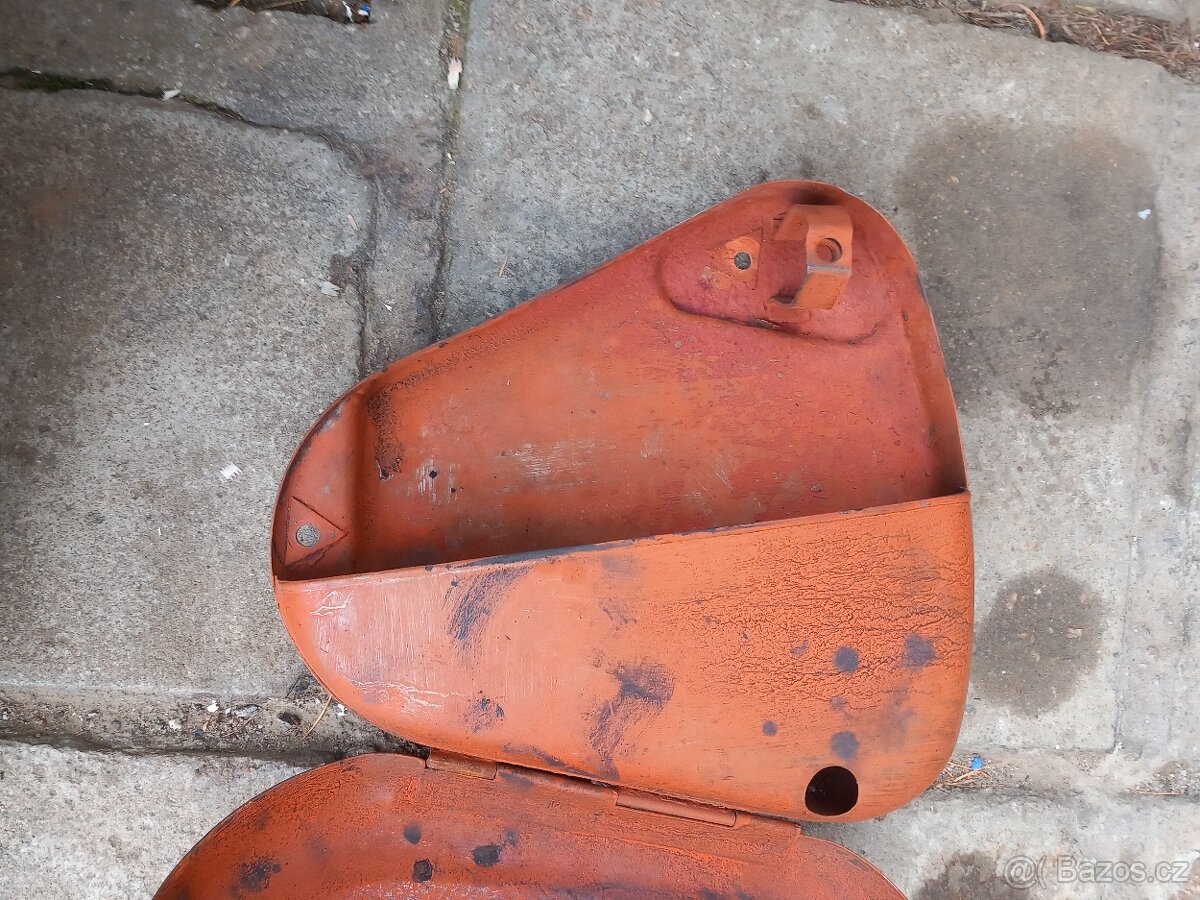 Jawa Perak bocni kastlik na nařadi 1500kc - 8