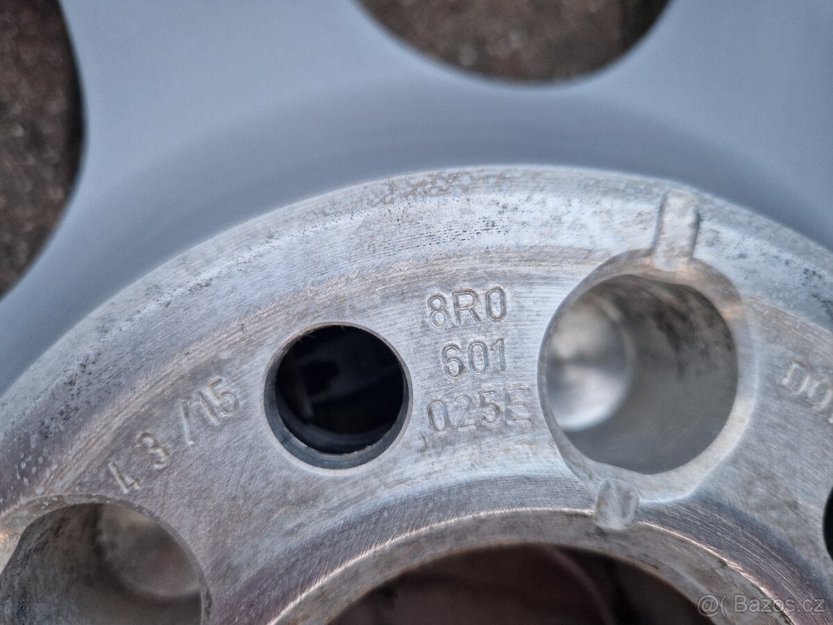 AUDI - ORIGINÁL AL.KOLA+4xZIMNÍ PNEU CONTINENTAL 235/65R17 - 8