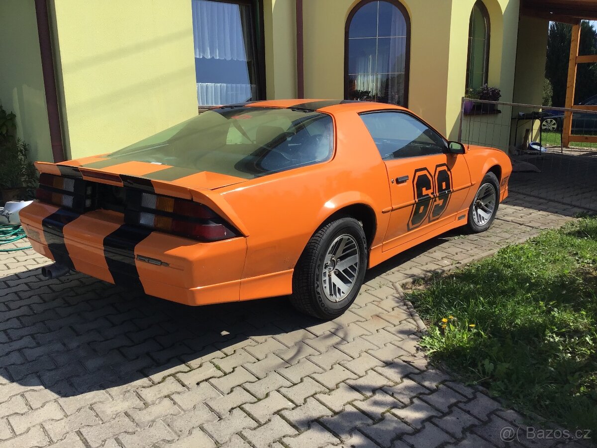 Prodam 2x Chevrolet Camaro, 2,8i V6,Rv.1988, Automat s TP, - 8