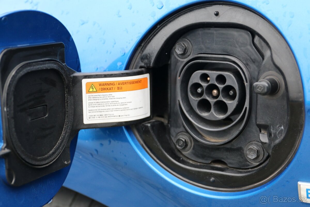 Hyundai IONIQ 1.6 77KW, Plug-in, ČR - 8