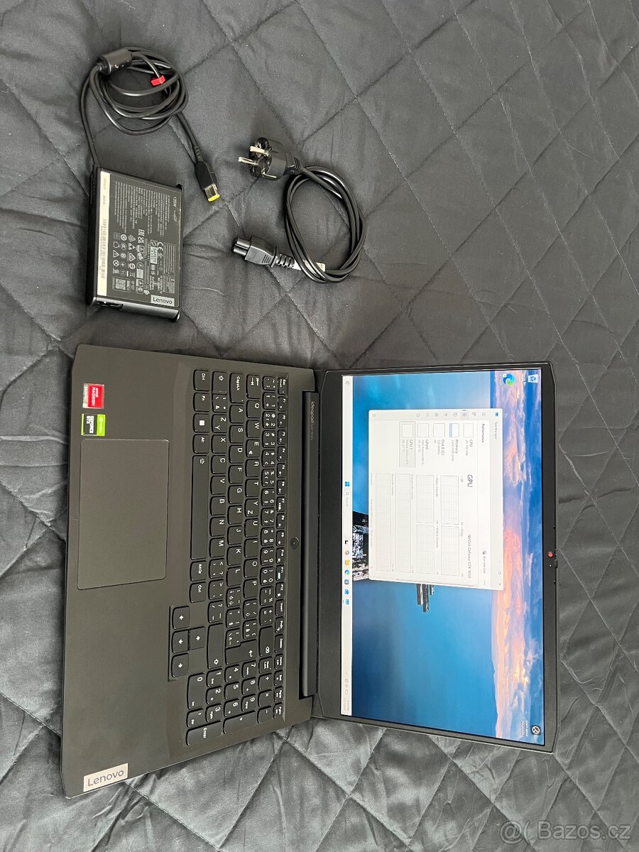 Lenovo IdeaPad Gaming 3 - 8