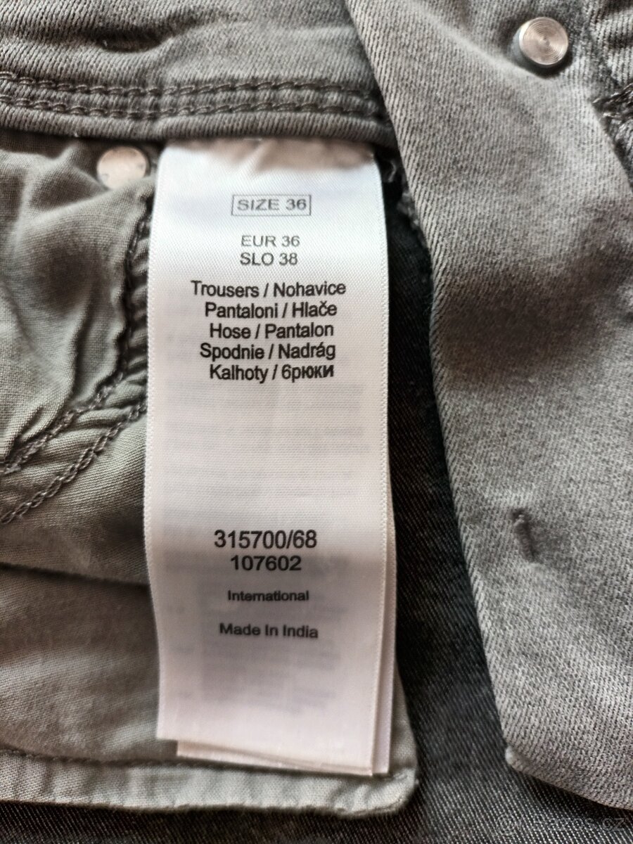 Dámské džíny - 8