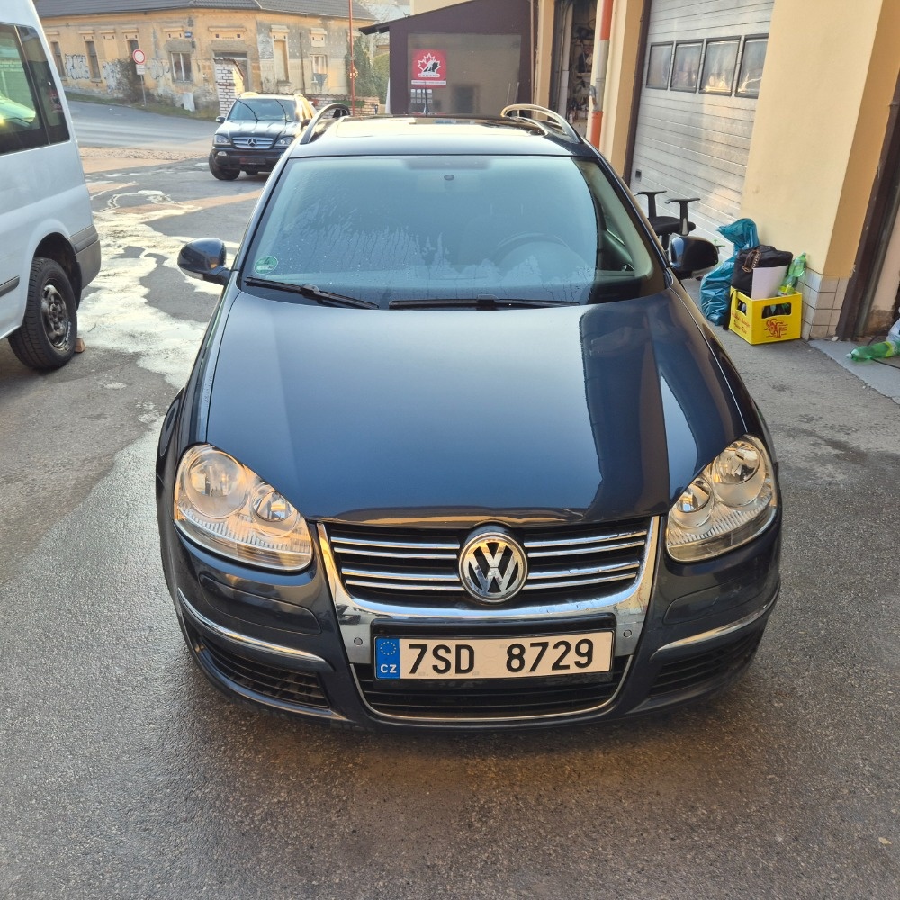 VW Golf V - 8