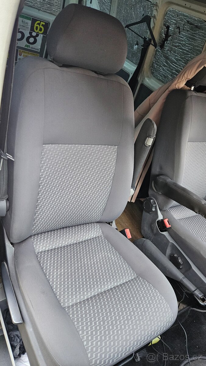 Sada sedaček VW Transporter Caravelle - 8
