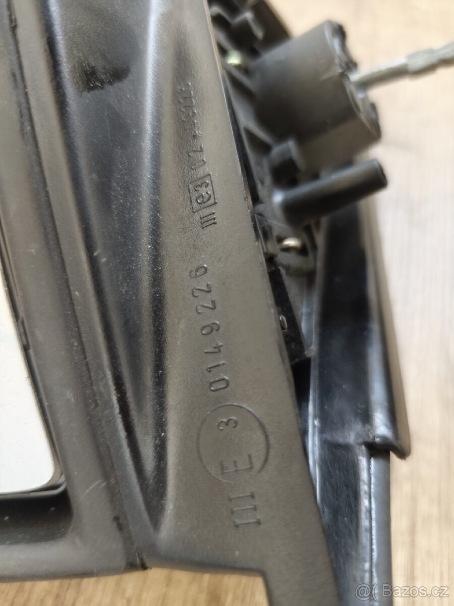 Maska, mřižka, gril na Opel Rekord E1, zánovní - 8