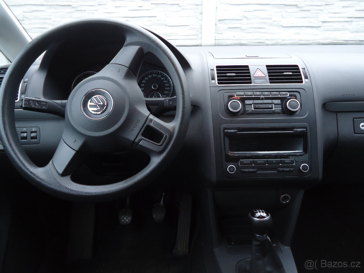 VW Touran 1,2 TSi 77 KW, MODEL 2012 - 8