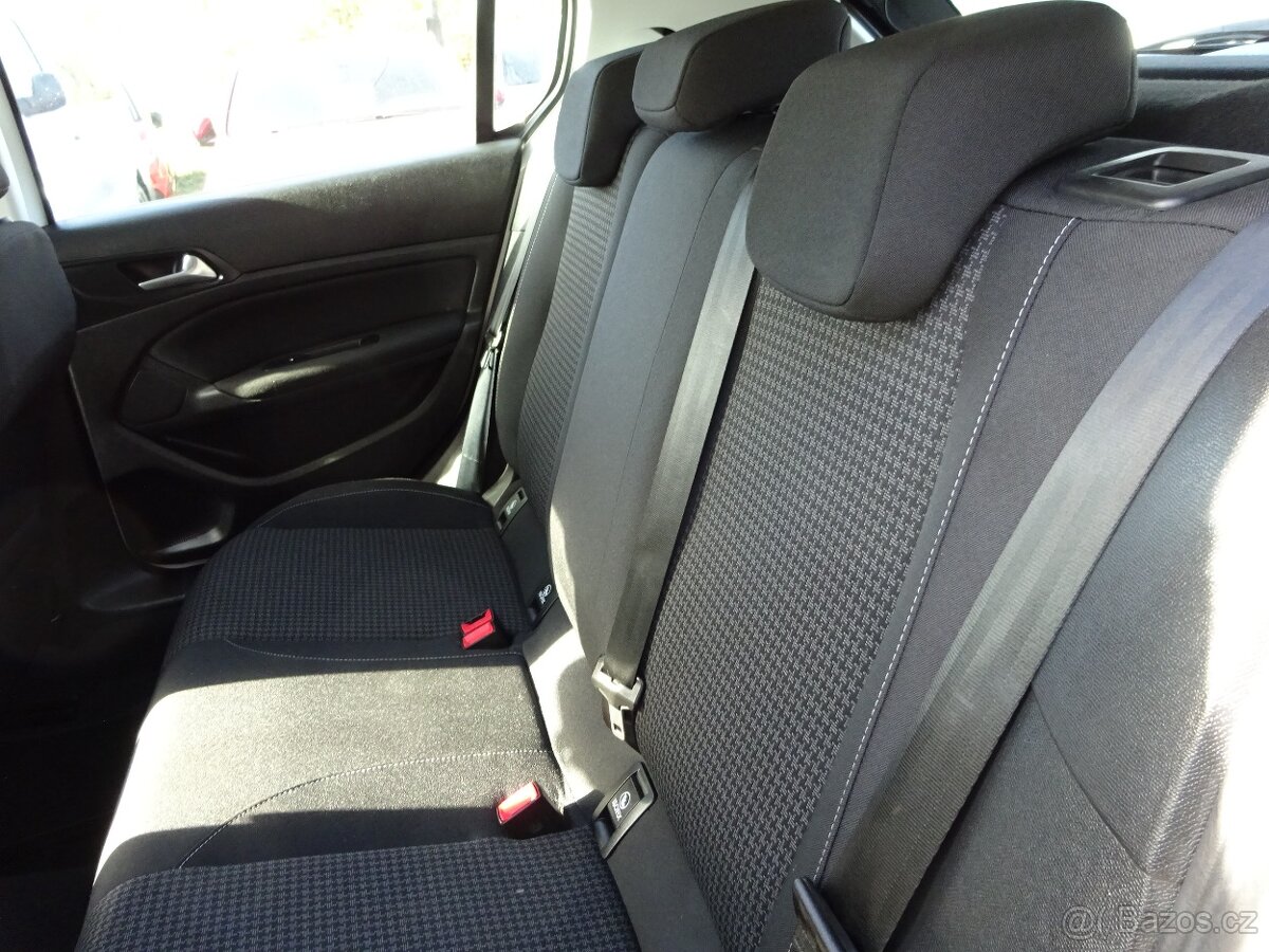 Peugeot 308 1,5 BlueHDi - 8