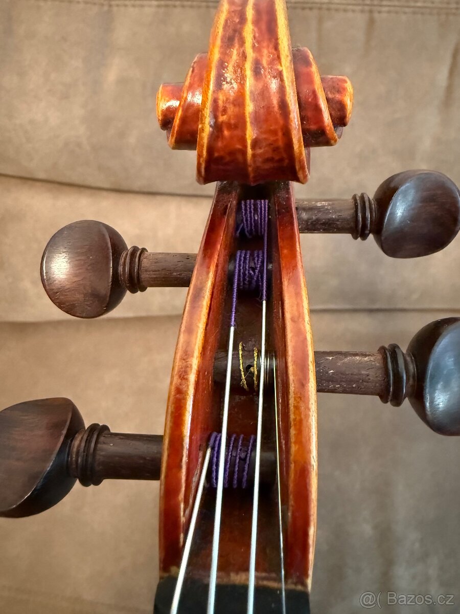 Krásné mistrovské housle - 8