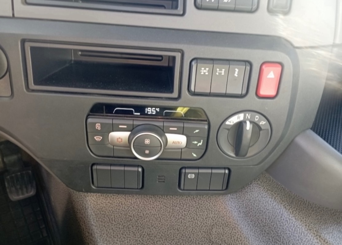 Tatra T158 PHONEIX - možný pronájem s následným odkupem - 8