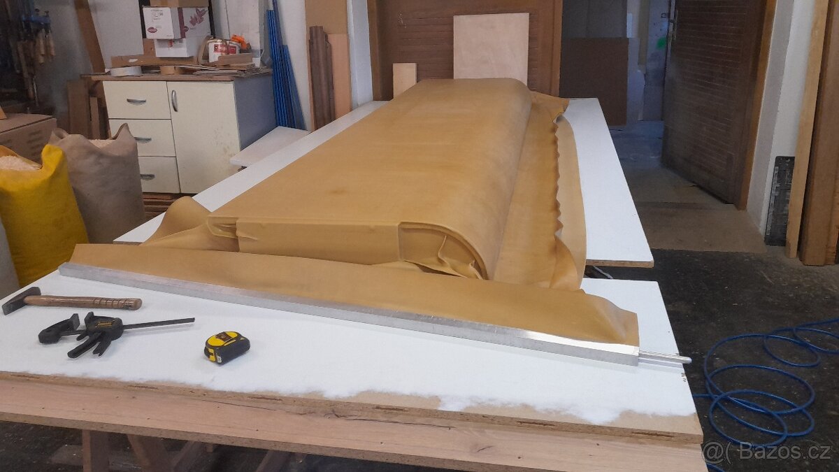 dýhovací vakuový lis - 8