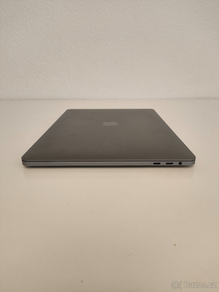 MacBook Pro 13 2017 | i5 • 8GB • 256GB - 8