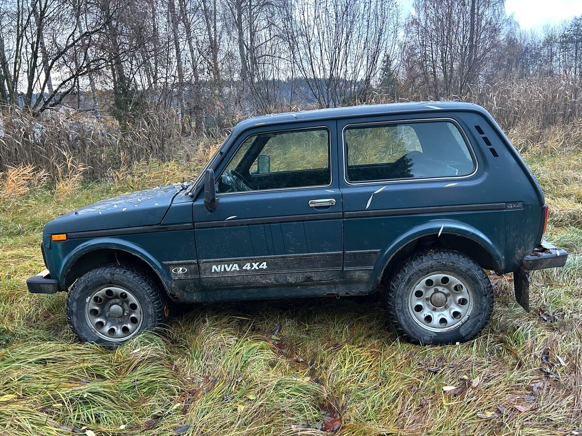 lada niva - 8