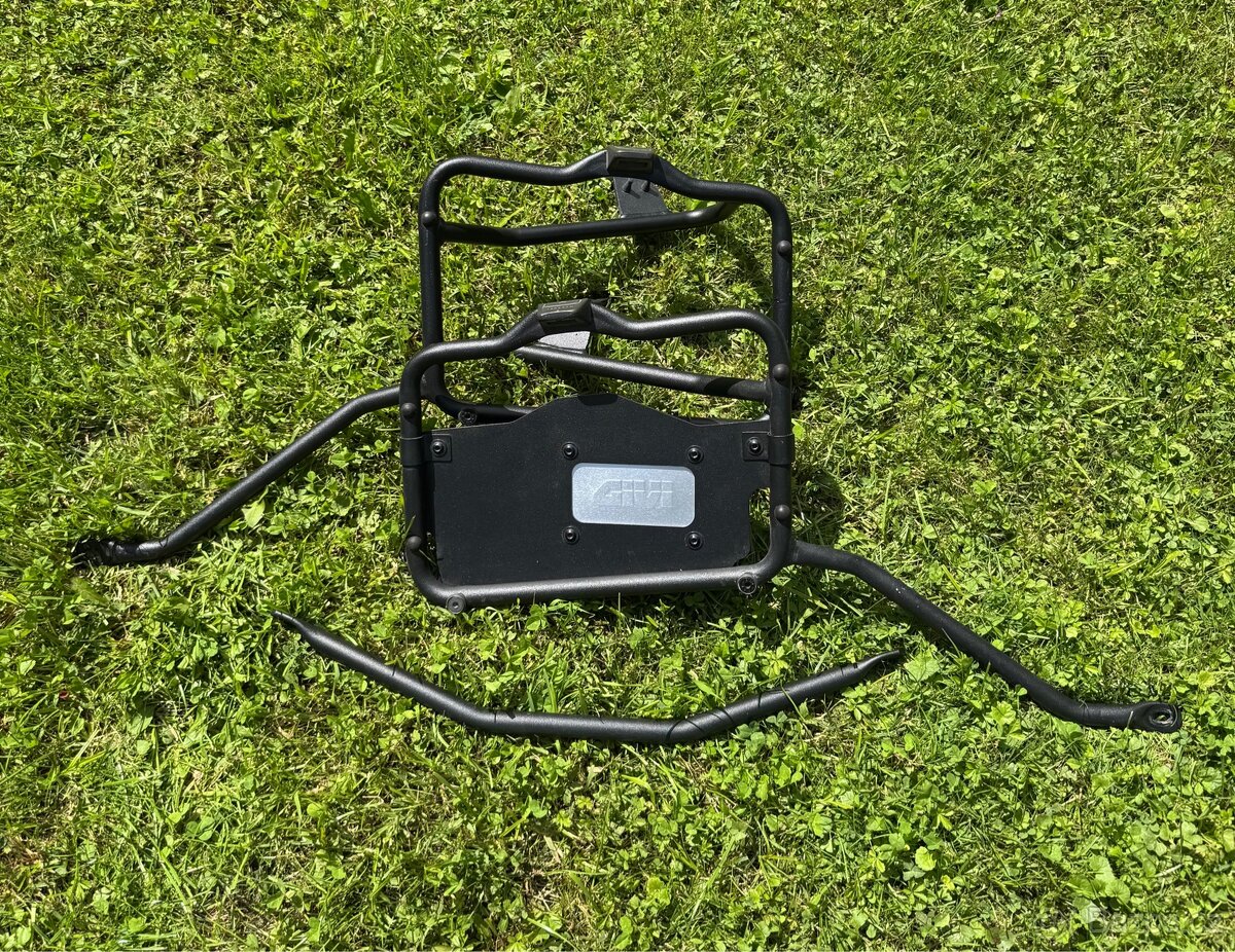 Honda X-ADV - boční kufry a držák GIVI - 8