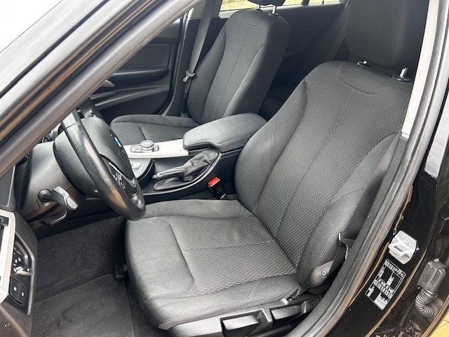 BMW 318d 8AT 110 kW, 2019, LED, navi, ZÁRUKA - 8