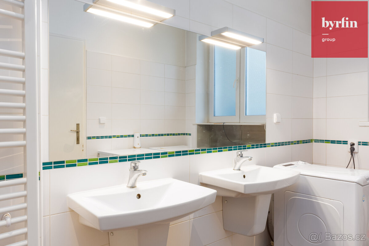 Investiční příležitost – 2 byty (celé patro) v centru Ostrav - 8