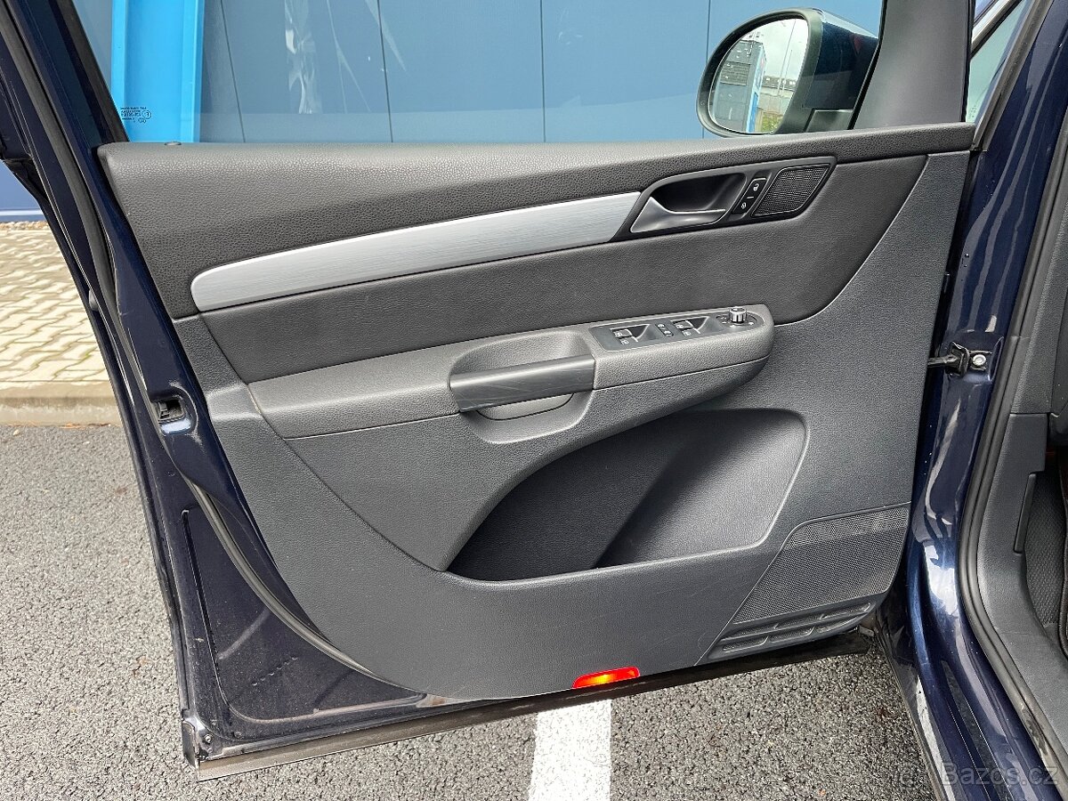 Volkswagen Sharan 2.0tdi/125kw, Highline - 8