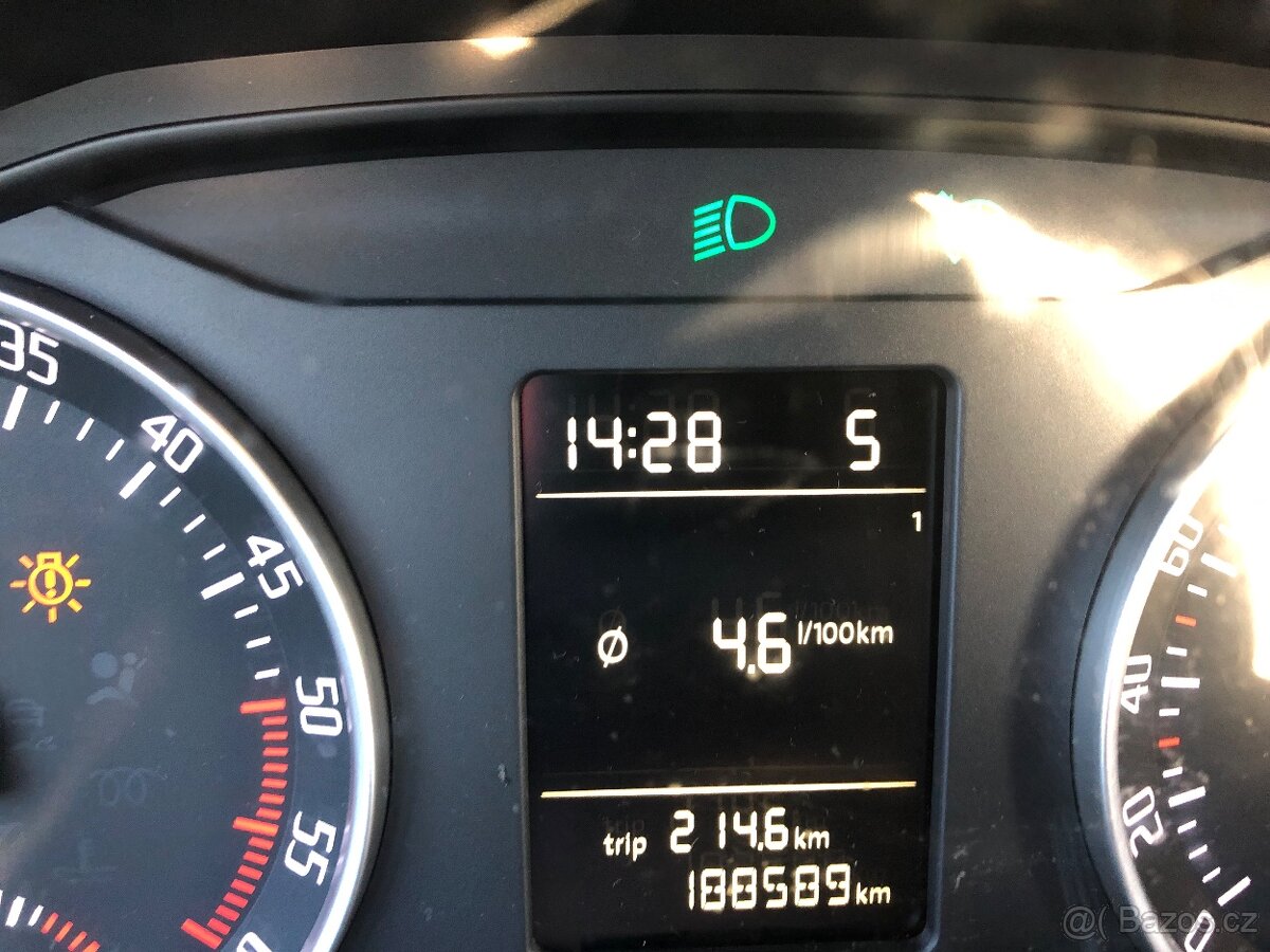 Škoda Octavia kombi 2 - 8