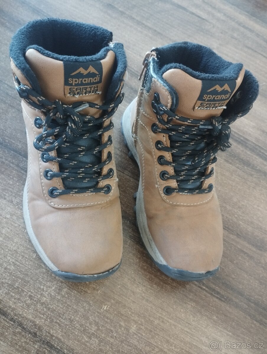 Boty zimní zn. Sprandi vel. 34 - 8