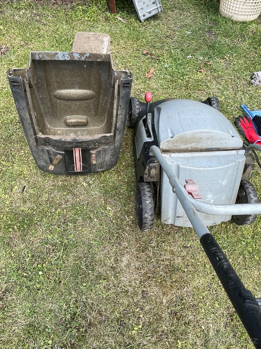 Sekačka na trávu - 8