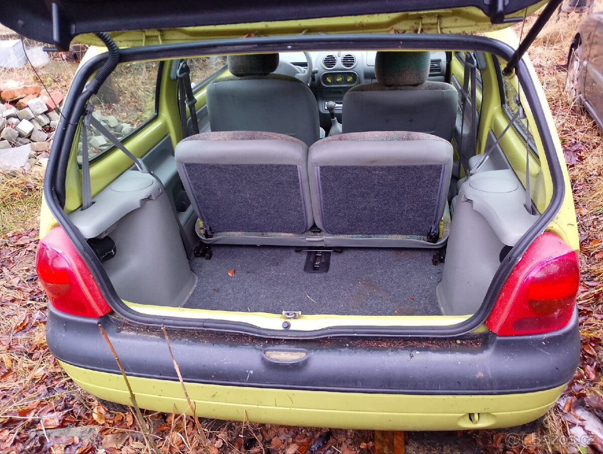 Prodám Renault Twingo - 8
