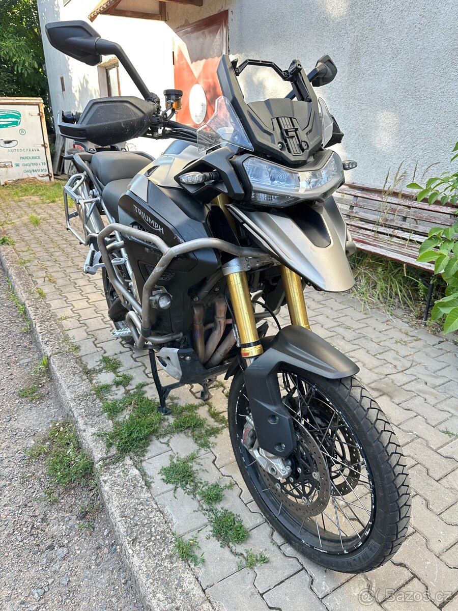Triumph Tiger 1200 Rally Explorer - 8