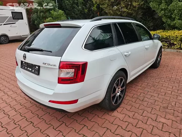 Škoda Octavia 2.0 TDI 110kW,Style,Xenon,Navi,2015. - 8