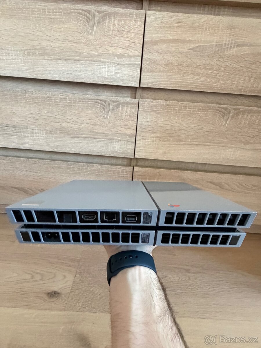 Sony PlayStation 4 Fat 20th Anniversary Limited Edition - 8