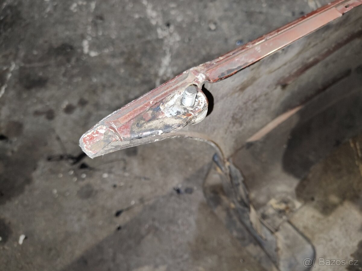 Nárazníky Mazda 323 - 8