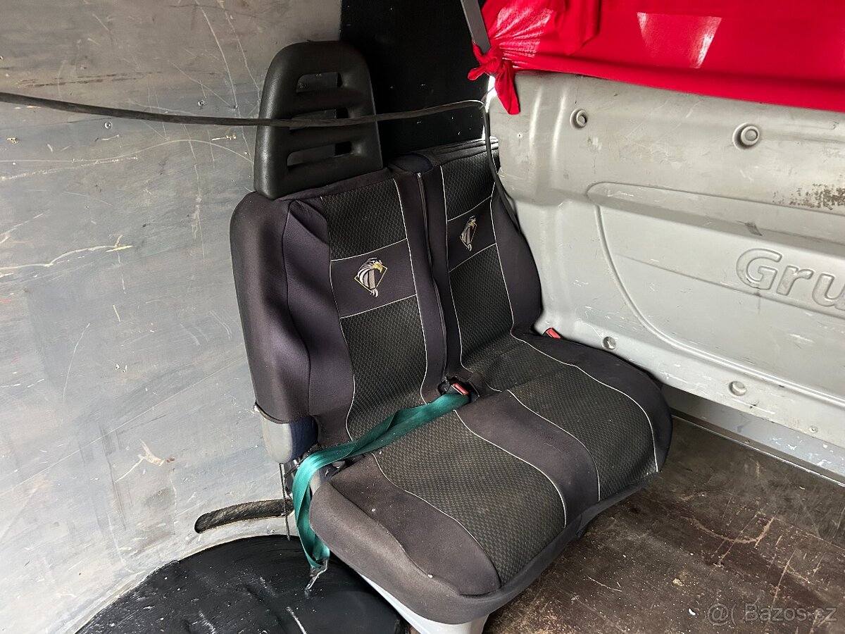 Iveco Daily 35C12 7míst dvoumontáž - 8