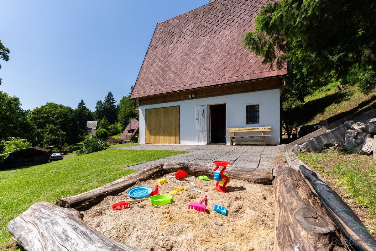 Prodej-Chata v Radošově u Kyselky - 8