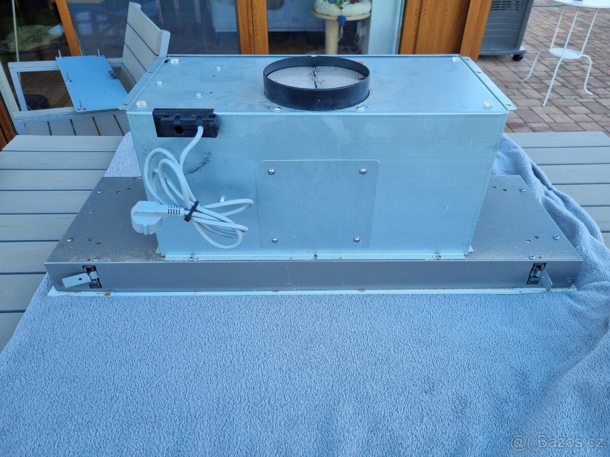 Vestavná digestoř Miele DA 2690 - velmi tichá a výkonná - 8